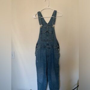 Old navy overalls! Great condition, they are a size small but fit a little big!